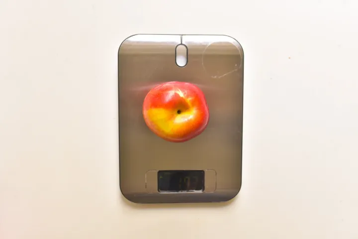 Egy 173 grammos alma már elég a napi előírt gyümölcsmennyiség fedezéséhez – Fotó: Ács Bori/Telex