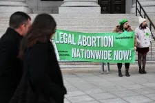 Engedélyezte az abortusztabletták gyógyszertári értékesítését az amerikai gyógyszerügyi hivatal
