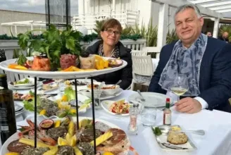 Sajtófőnöke szerint Orbán Viktor maga fizette a homáros ebédet a római étteremben