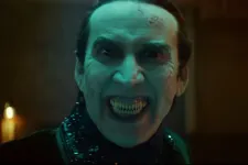 Valami, amiről nem is tudtad, hogy szükséged van rá az életedben: Nicolas Cage Drakulaként