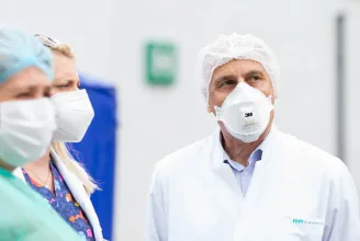 Összeférhetetlenséget állapított meg az ANI a koronavírus-járvány hőseként elhíresült temesvári orvosnál, Virgil Mustánál