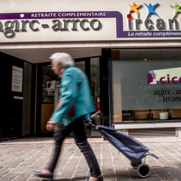 Újra nekifutna Macron a nyugdíjreformnak, amit itthon már több mint 10 éve megcsináltak