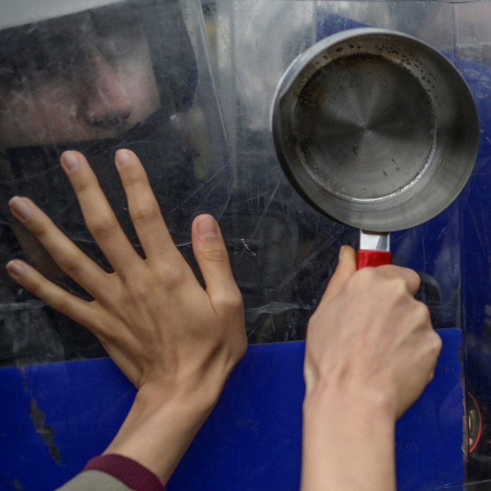 Nem működik az unortodox inflációs politika Törökországban, terrorista kapcsolatokkal vádolták meg az áremelő áruházakat