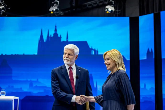 Petr Pavel és Danuse Nerudová cseh elnökjelöltek Prágában a CNN Prima News tévécsatornán rendezett vita előtt, 2023. január 11-én – Fotó: Martin Divisek / EPA / MTI