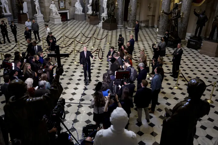 Kevin McCarthy amerikai házelnök sajtótájékoztatója a Biden elnök irodájában talált iratokról, a Capitoliumban, 2023. január 12-én – Fotó: Anna Moneymaker / Getty Images