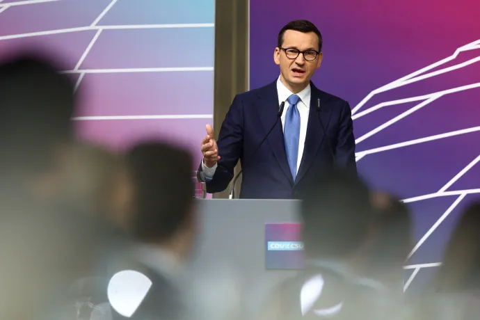 Lengyel kormányfő: Európa sorsa is eldől Ukrajnában