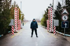 Csúszópénzért több moldovai állampolgárt illegálisan engedhettek be – határrendészeket vizsgál a DNA