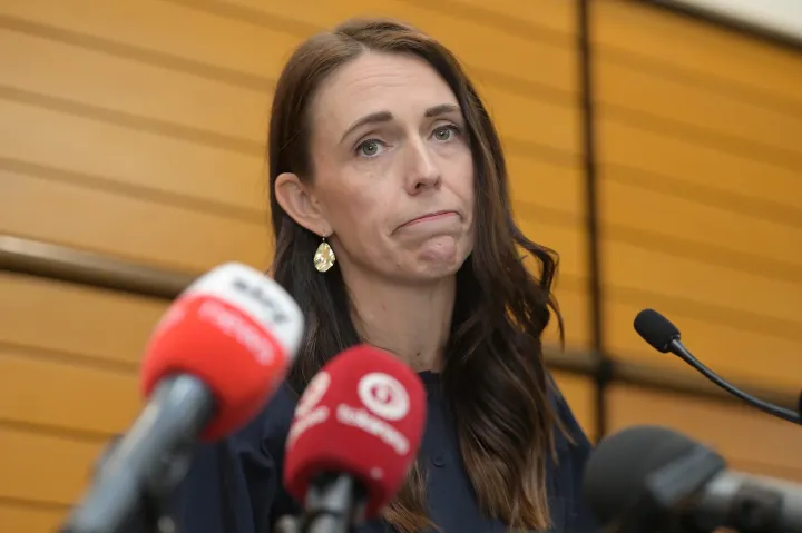 Bejelentette lemondását Jacinda Ardern új-zélandi miniszterelnök