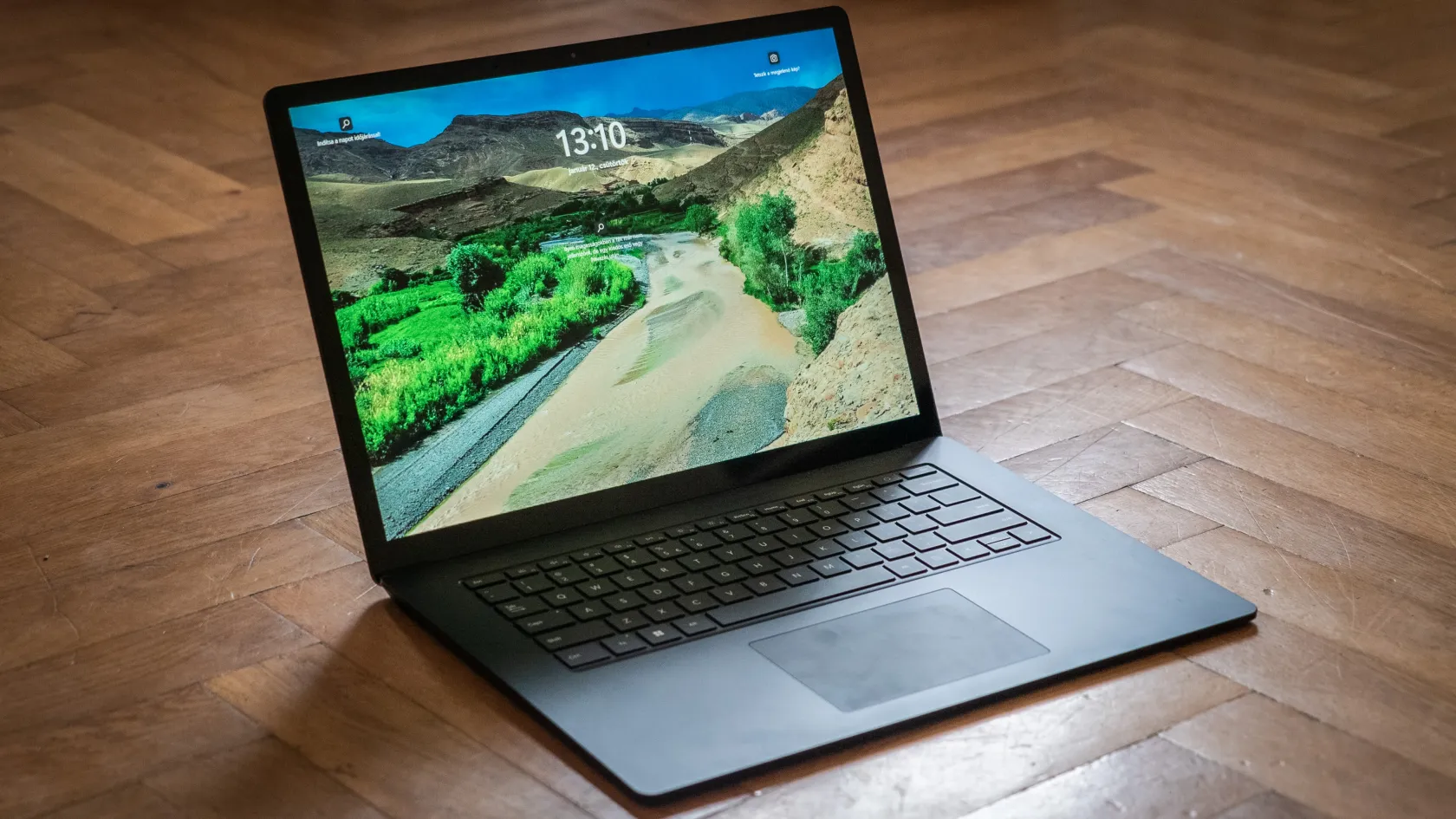 Ember a gép ellen: én bírom tovább, vagy a Surface Laptop 5?