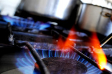 Forrósodik a levegő a gáztűzhelyek körül, ez már a kormánypárti sajtónak is feladja a leckét