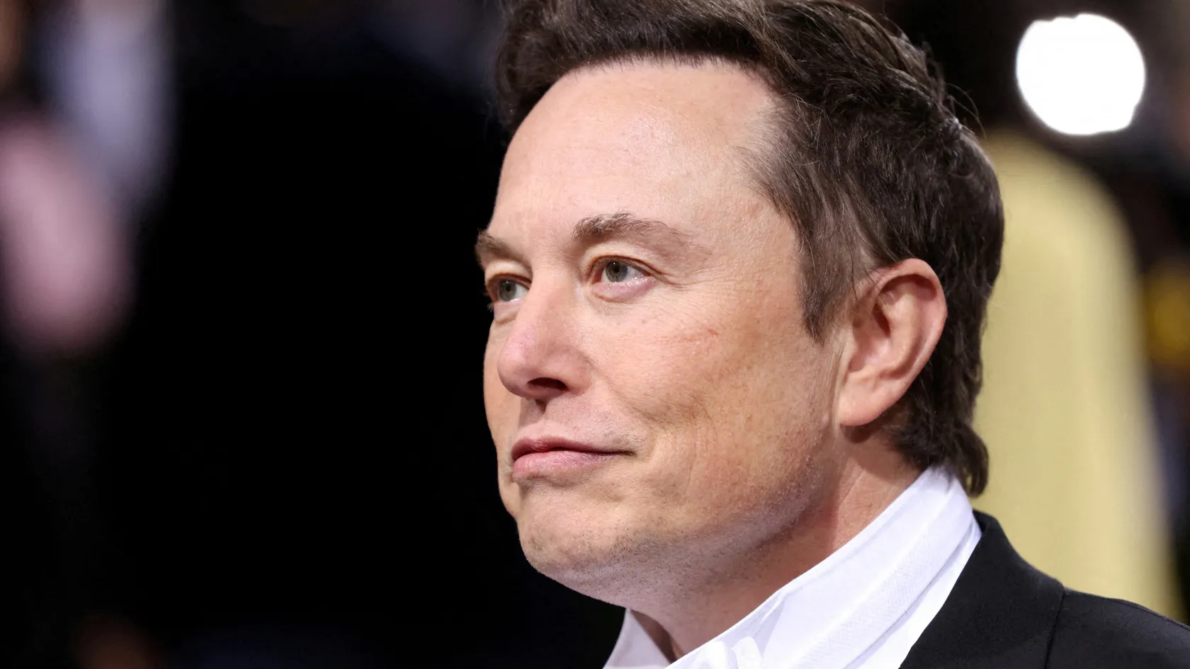 Elon Musk szerint nem befolyásolja a tőzsdét a tweetjeivel