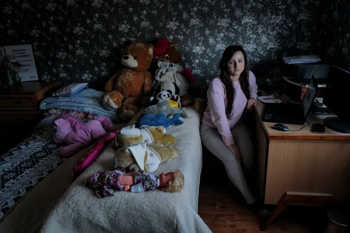 Róza, the Balogs' youngest daughter by birth – Photo by István Huszti / Telex