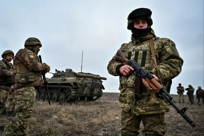 Az ukrán védelmi miniszterhelyettes és a főügyészhelyettes is lemondott