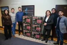 A Momentum delegációja adományokból vásárolt aggregátorokat vitt Kijevbe