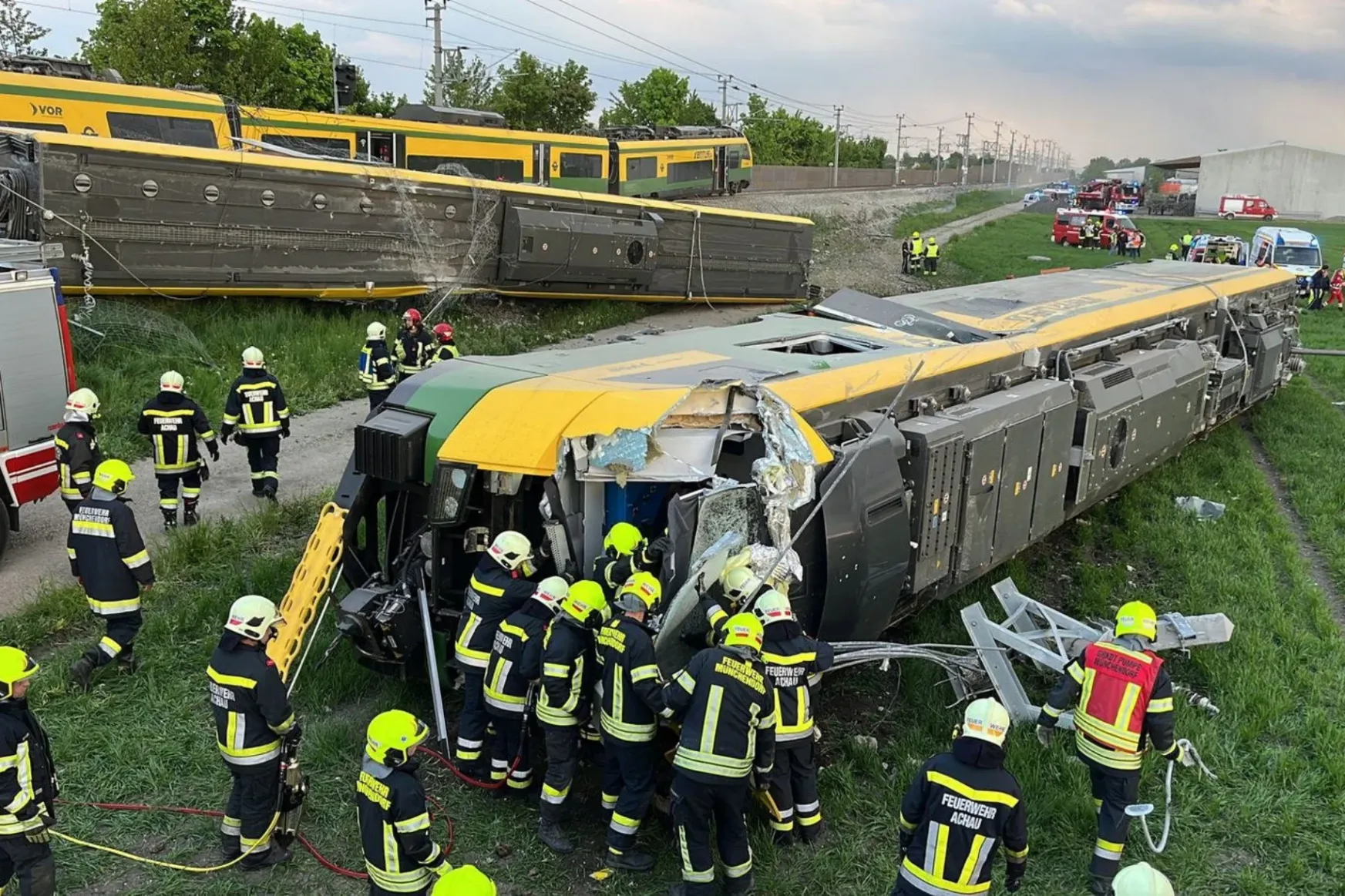 Ártatlannak vallotta magát a magyar mozdonyvezető, aki a halálos münchendorfi balesetben a vonatot vezette