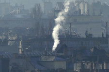 Visszaesett a megújulók aránya az uniós energiafogyasztásban, de a számokat a tűzifaégetés is nagyon torzítja