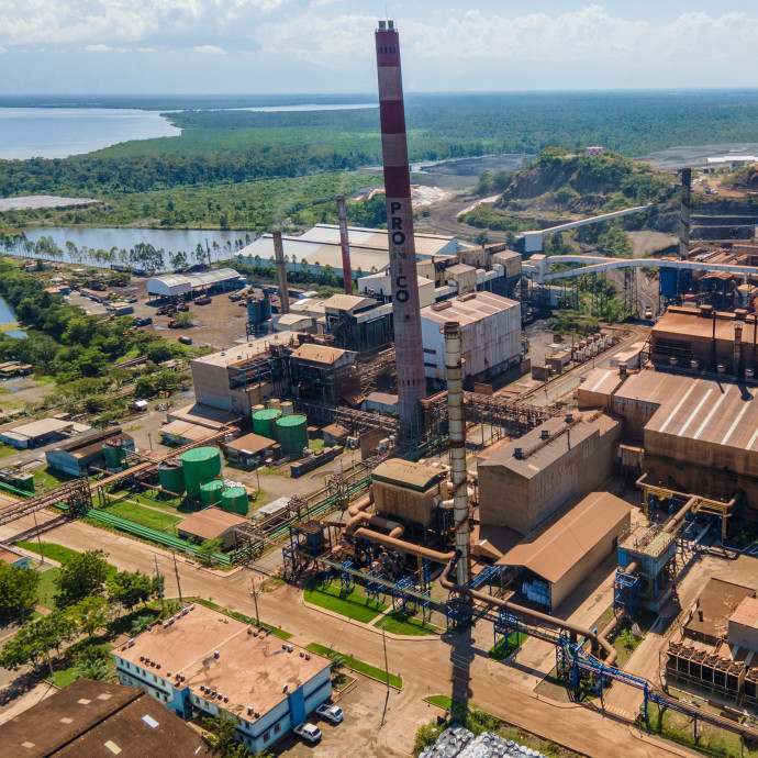 Ha továbbra is ekkora autókat veszünk, akkor szét kell bányászni a Földet, hogy elektromosak lehessenek