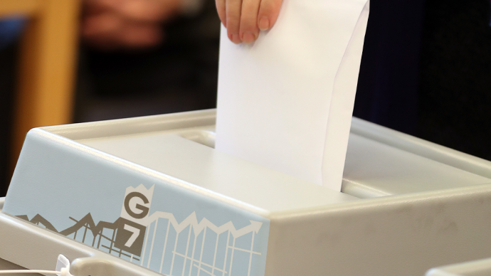 Mondd el a véleményed a G7-ről!