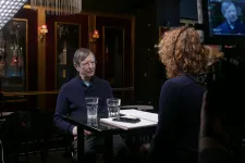 Várady Szabolcs költő: Mostantól többet kell majd a lényeggel foglalkozni