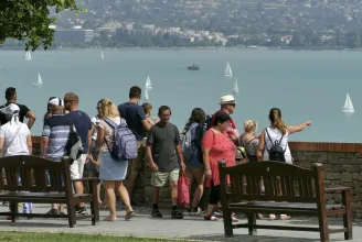 A Turisztikai Ügynökség szerint akár rekordévet is zárhatott 2022-ben a turizmus