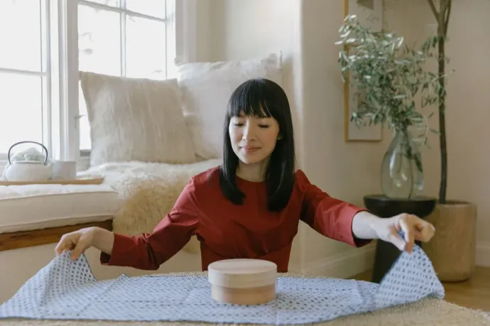 Marie Kondo, a tisztaság királynője felhagyott az otthoni rendrakással