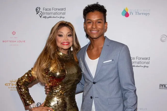 La Toya Jackson, Michael Jackson testvére és Jaafar Jackson érkezik a Face Forward International Highlands To The Hills című gálájára 2019. szeptember 14-én Los Angelesben – Fotó: Gabriel Olsen / Getty Images