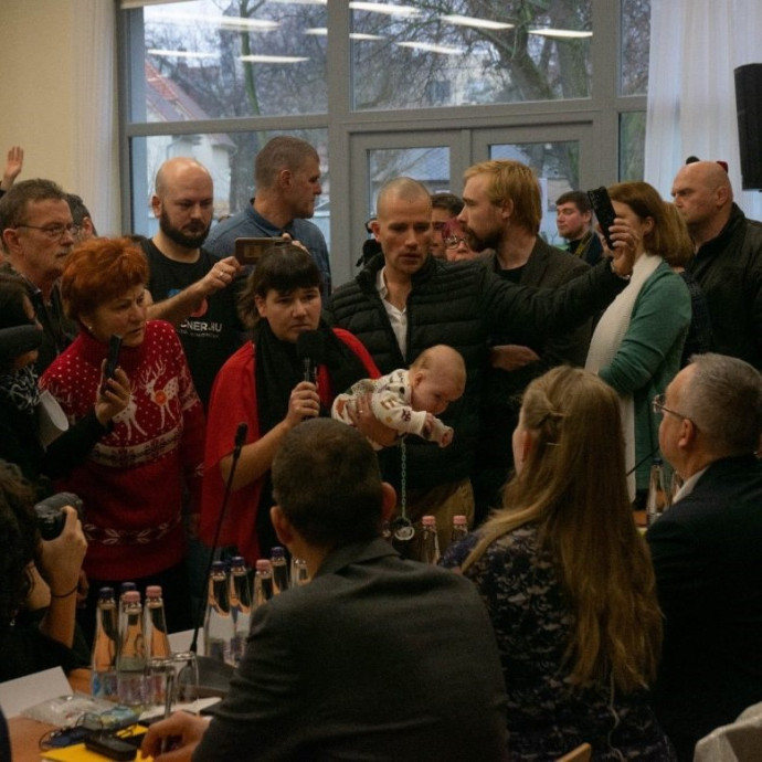 „Nehéz lesz visszaülni a tárgyalóasztalhoz” a debreceni akkumulátorgyár ügyében