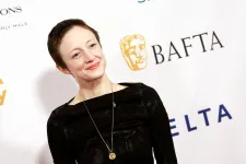 Andrea Riseborough megtarthatja az Oscar-jelölését, de az akadémia pontosítani fogja a kampányszabályokat