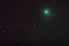 Szinte itt volt a szomszédban, 42 millió kilométerre járt tőlünk a zöld üstökös