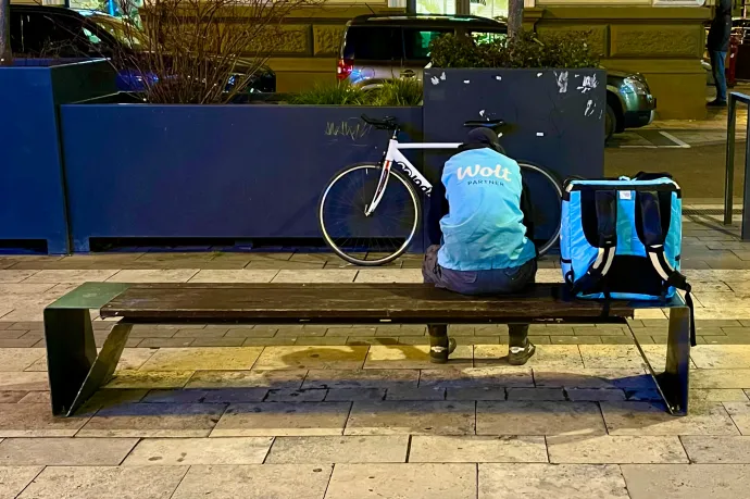 Nem is sejtettük, hogy ennyivel drágább az étel, ha házhoz rendeljük