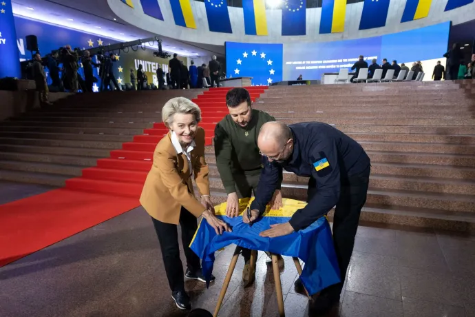 Segítséget és lelkesítést vitt az EU Ukrajnába, de nem ígért gyors csatlakozást