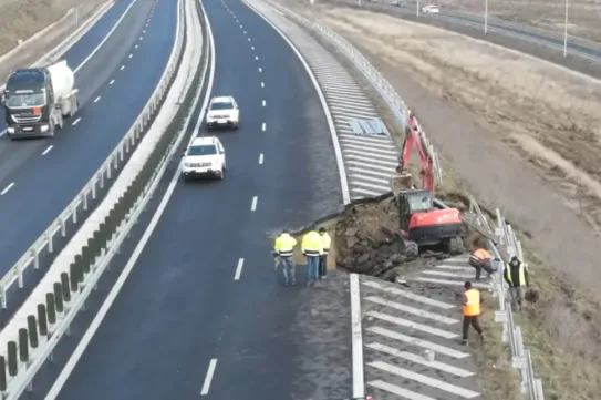 Erdélyi autópályaszakasz miatt fokozódik a feszültség a CNAIR és a közlekedési minisztérium között