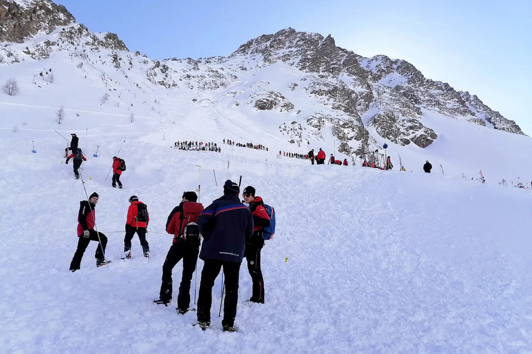 Több síelő is meghalt lavinabalesetekben Ausztriában
