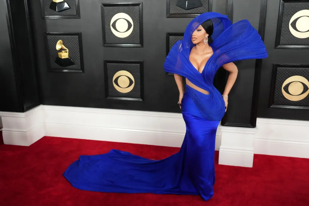 Harry Styles szexi bohócnak, Cardi B Vénusznak öltözött a Grammy-gálán