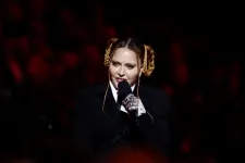 Madonna kiakadt, mert a beszéde helyett mindenki arra figyelt, hogy nézett ki a Grammy-díjátadón