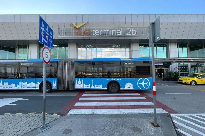 Megtiltotta a Kúria, hogy ezerforintos légiutas-adót szedjen a XVIII. kerület