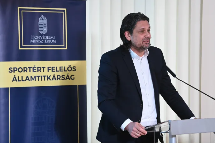 Transparency jogi igazgatója: Megkérdezném Deutsch Tamást, hogy ő hol cuccol, mert biztos valami nagyon jó anyagot szerzett