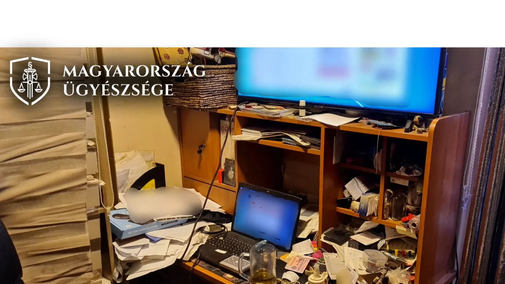 Dandártábornoknak, titkosszolgálati vezetőnek és jogásznak is kiadta magát egy Pest vármegyei csaló