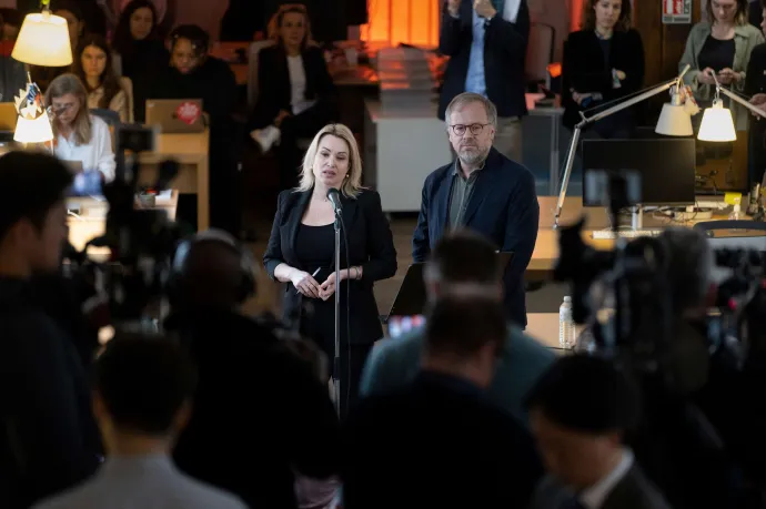 A csillagok alapján tájékozódva szökött Párizsba az orosz újságíró, aki az állami tévében tiltakozott a háború ellen
