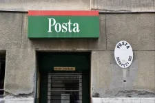 Nem nyitja ki a Magyar Posta az ideiglenesen bezárt postáit