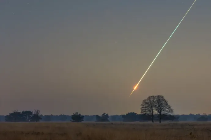 Magyar felfedezésű kisbolygó robbant fel hajnalban a La Manche csatornánál