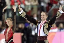 A lábai után a kézfejét is amputálták az olimpiai bajnok orosz korcsolyázónak