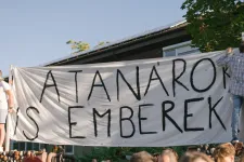 Népszava: Sztrájkot ígérnek márciusra a szakképzésben dolgozók