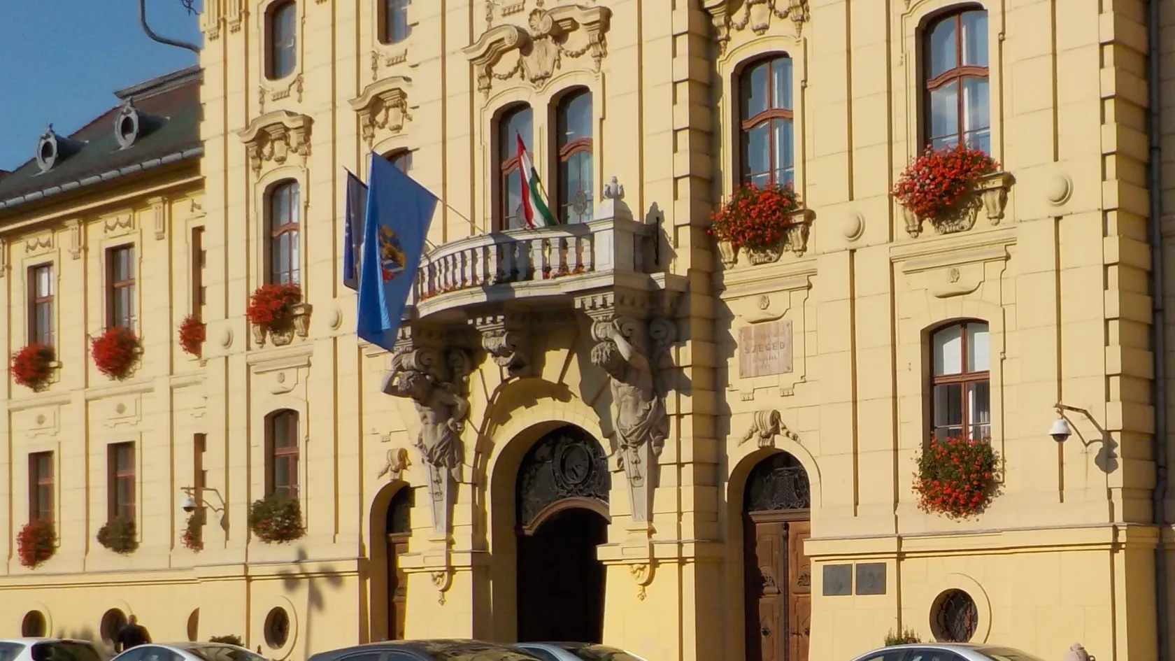 Szegeden kivonultak a közgyűlésről a jobboldali képviselők a négy önkormányzati óvoda bezásárának megszavazása miatt