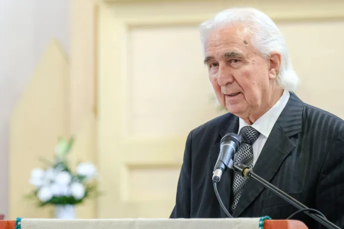 58 év után lemond Veresegyház polgármestere, de már kinézte az utódját