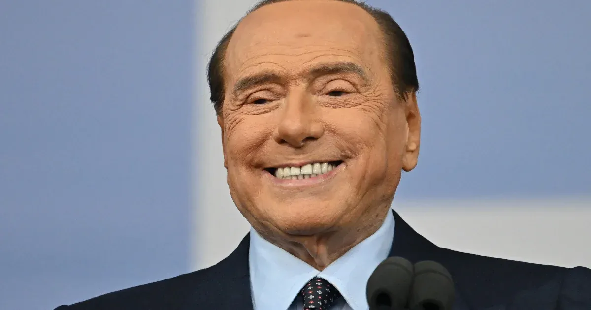 Berlusconi Zelenszkijt okolta a háborúért, emiatt nem tartja meg olaszországi találkozóját az Európai Néppárt