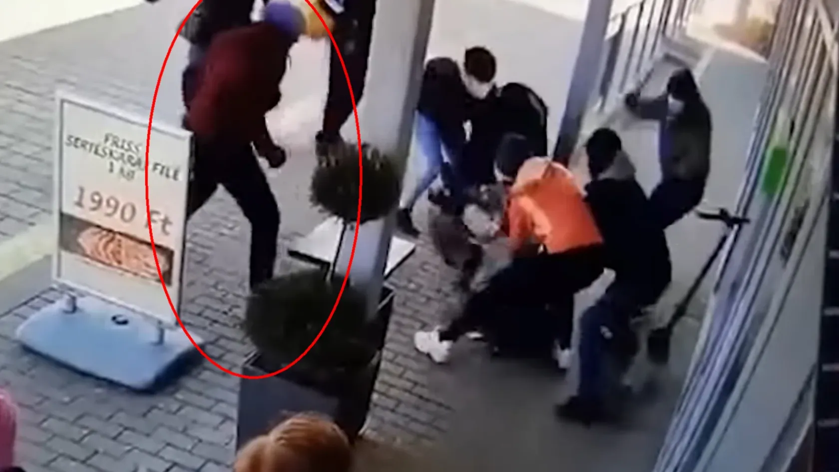 Mérce: Gyenge lábakon áll a baloldali aktivista meggyanúsítása a kitörés napi garázdasággal