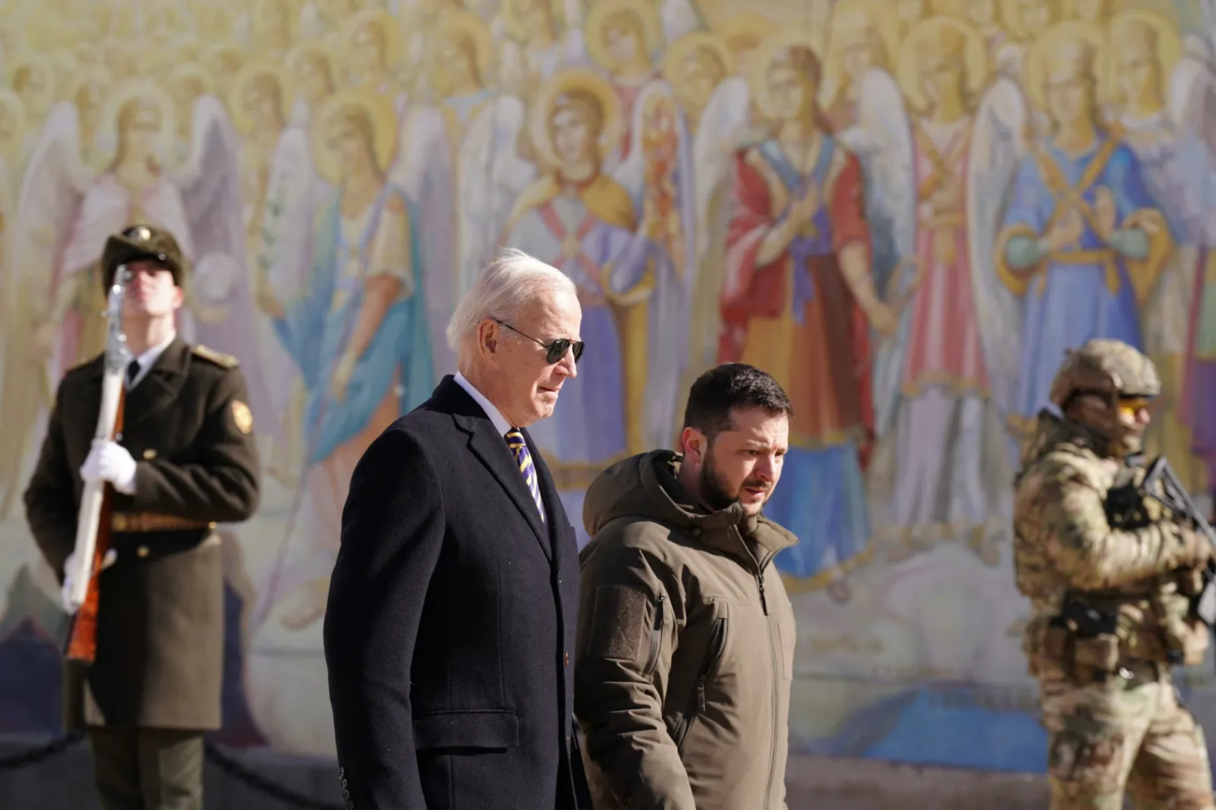 Váratlanul Kijevbe utazott Joe Biden