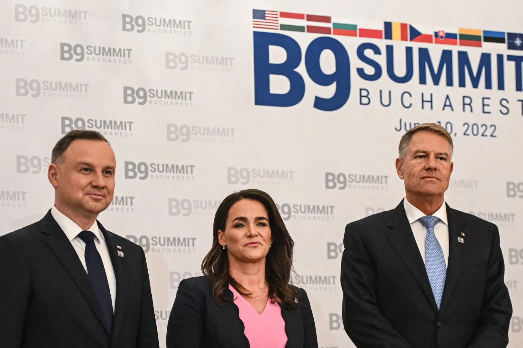 Iohannis és Novák Katalin is találkozik Bidennel a Bukaresti Kilencek varsói megbeszélésén