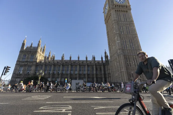 Bevált a briteknél a négynapos munkahét, megtartanák ezután is